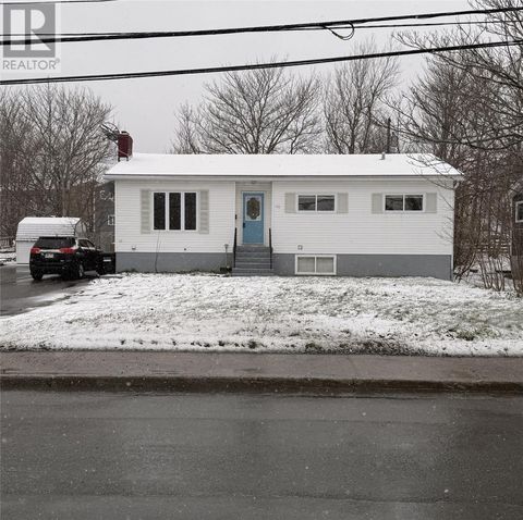 137 Higgins Line St. John's NF A1B2Y7