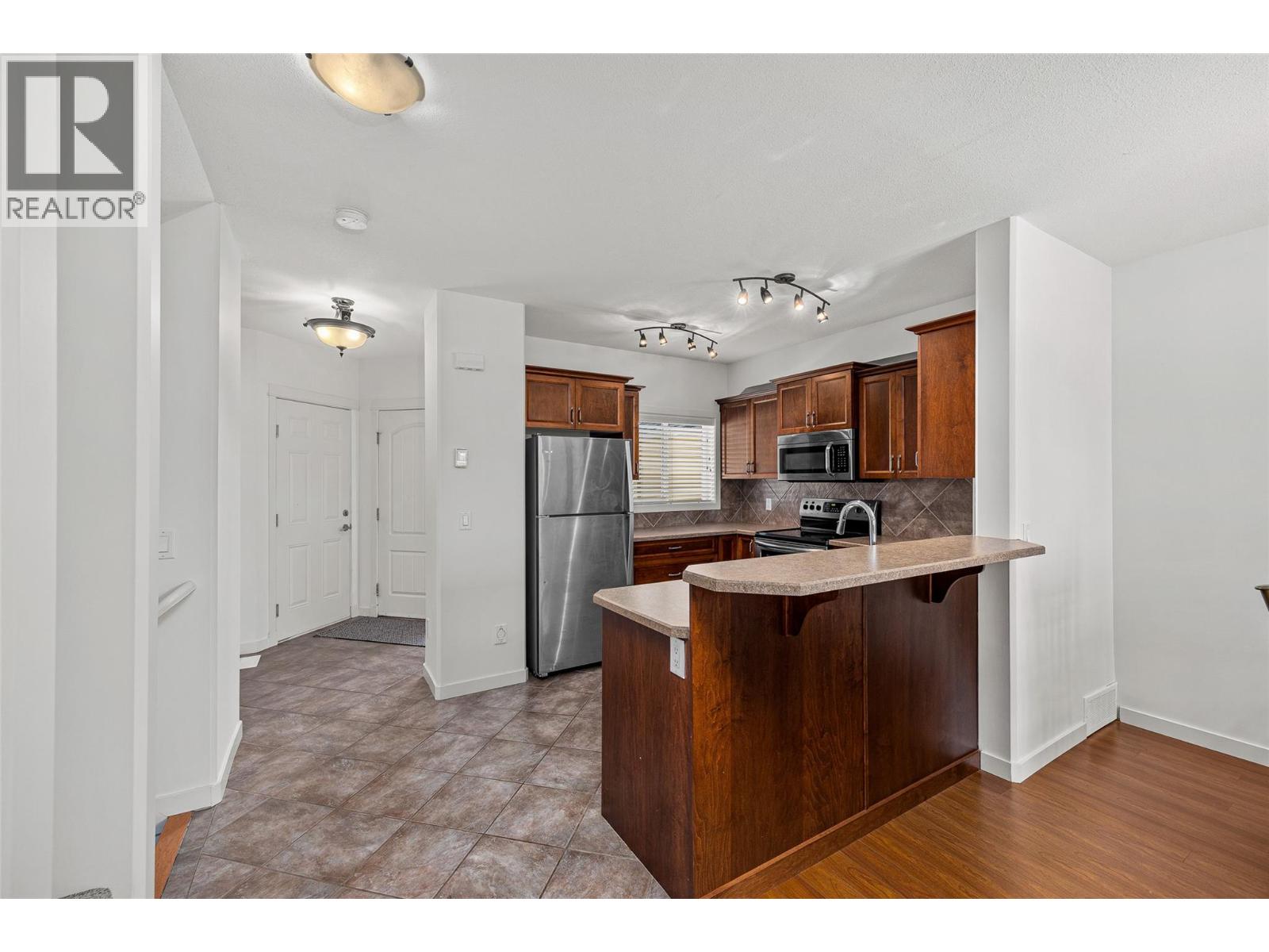 218 Glen Park Drive Unit# 12