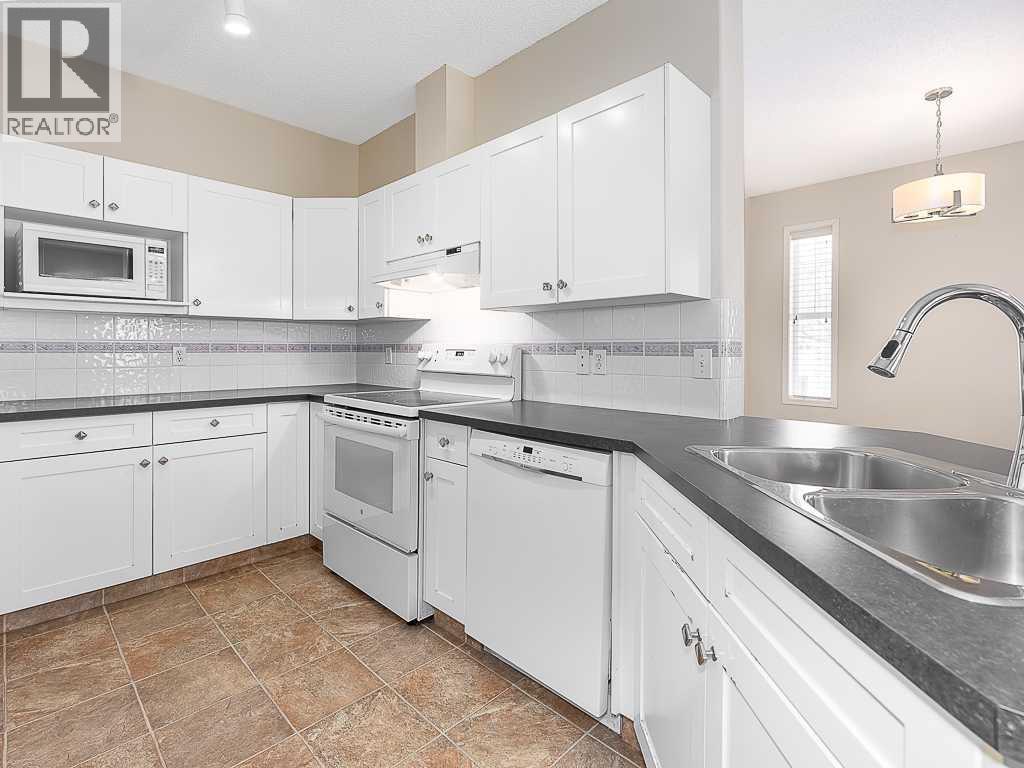 601, 39 Hidden Creek Place NW