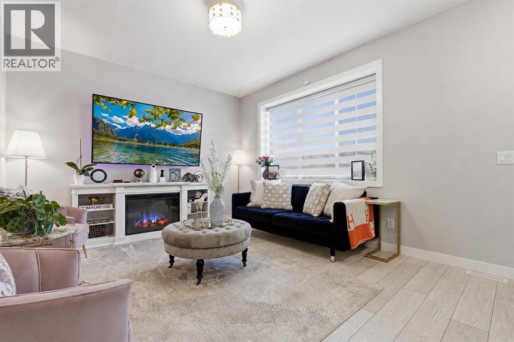1053 west lakeview