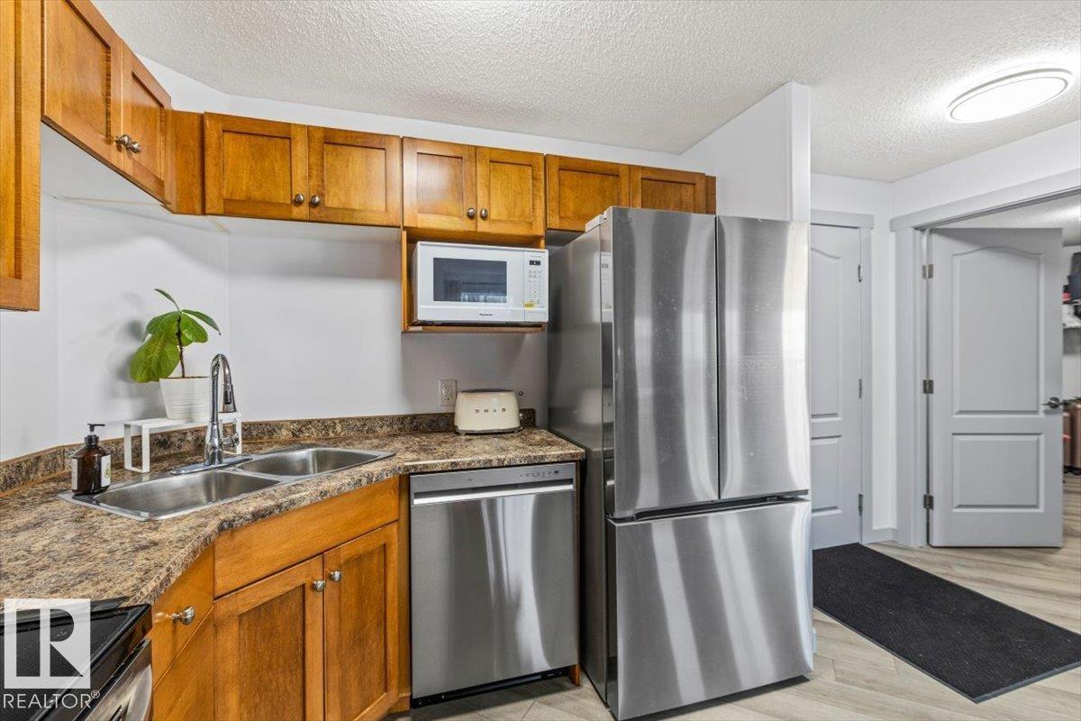 #1110 330 Clareview Station DR NW
