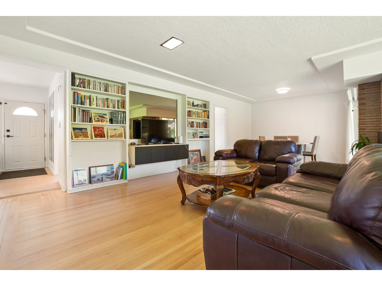 9867 INGLEWOOD CRESCENT|Chilliwack Proper East