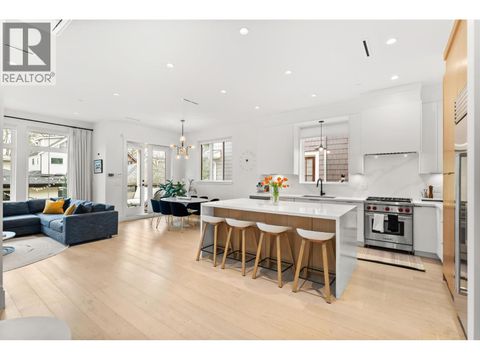 3123 W 16TH AVENUE Vancouver BC V6K3C9