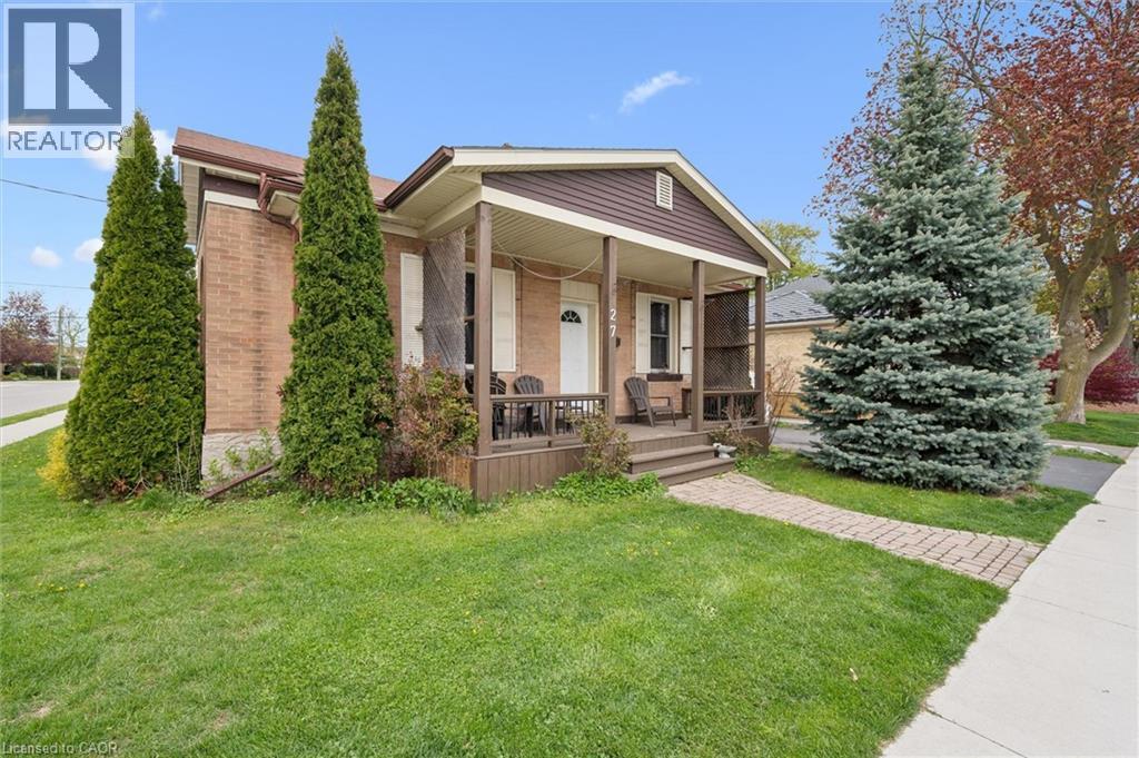 27 ROSEVIEW Avenue