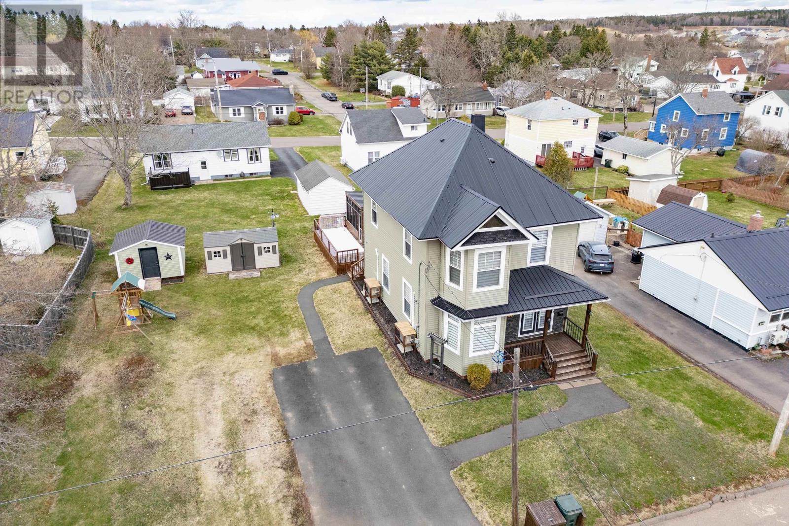 28 Westminster Avenue