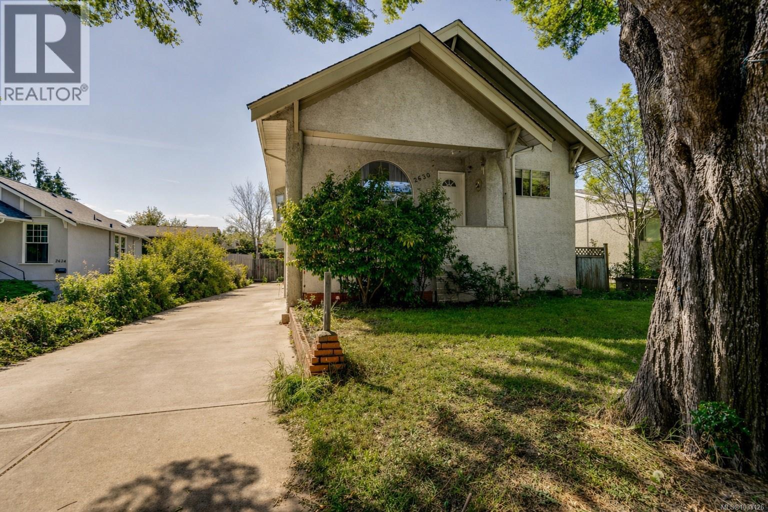2630 Victor St