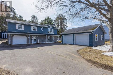 868 Shawn Drive Kingston NS B0P1R0