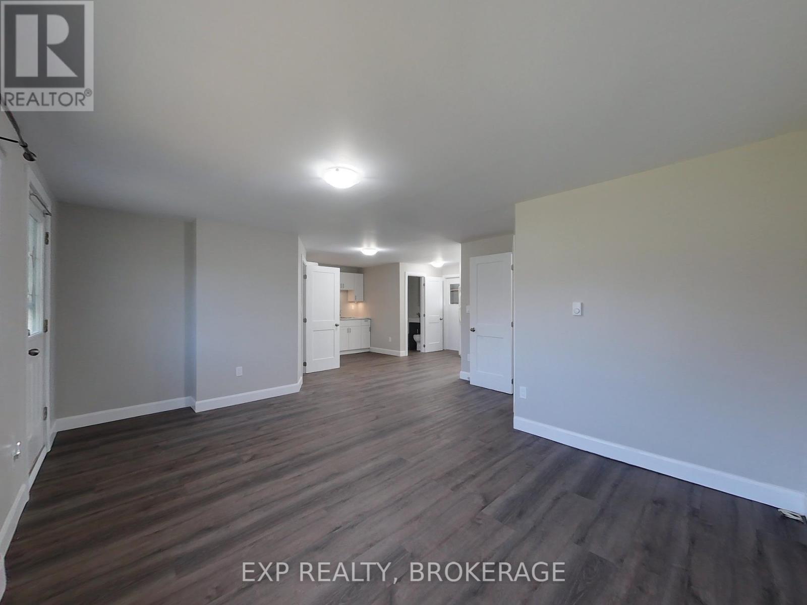 2559-2573 KEPLER ROAD