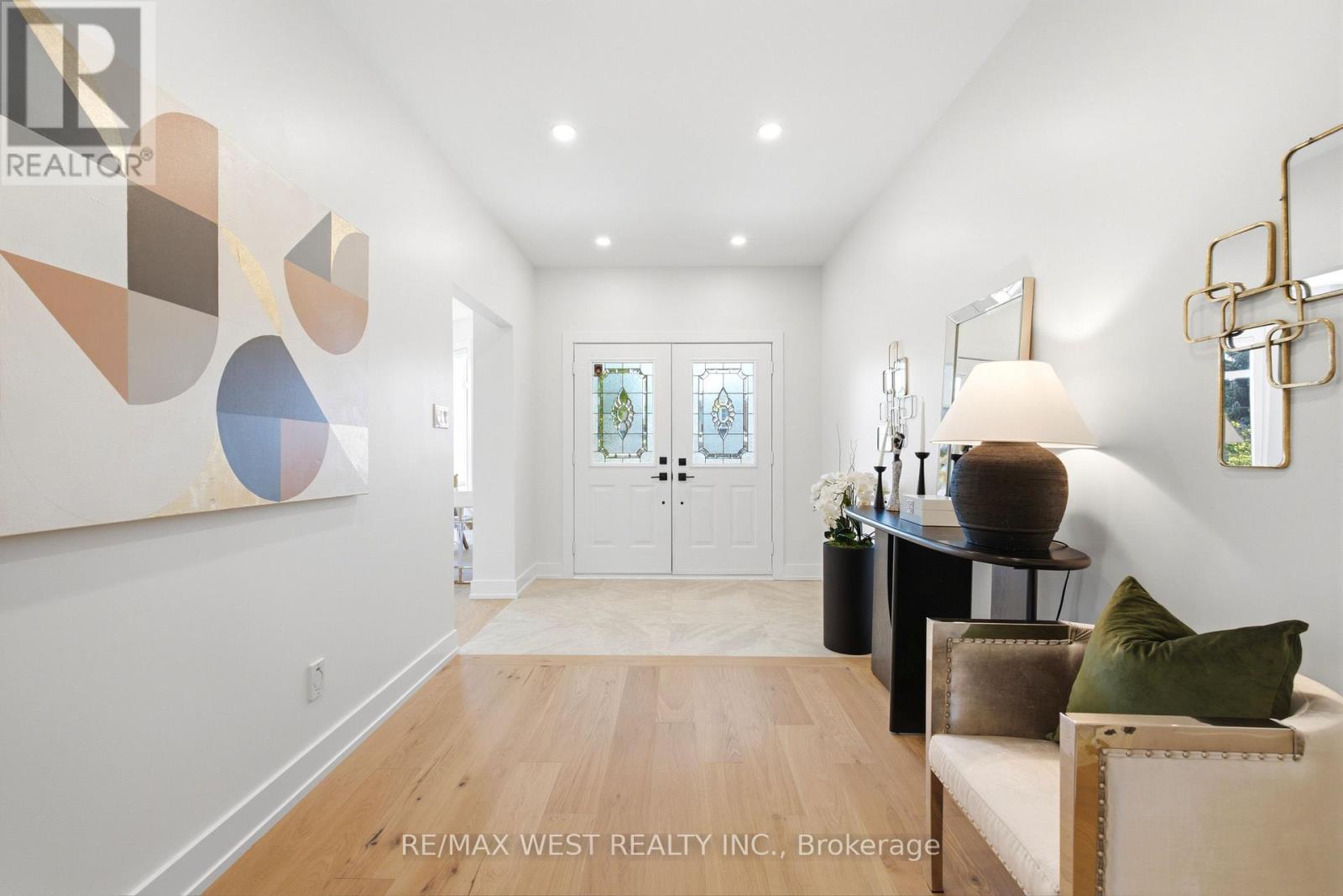 3163 ROLLING STONE COURT