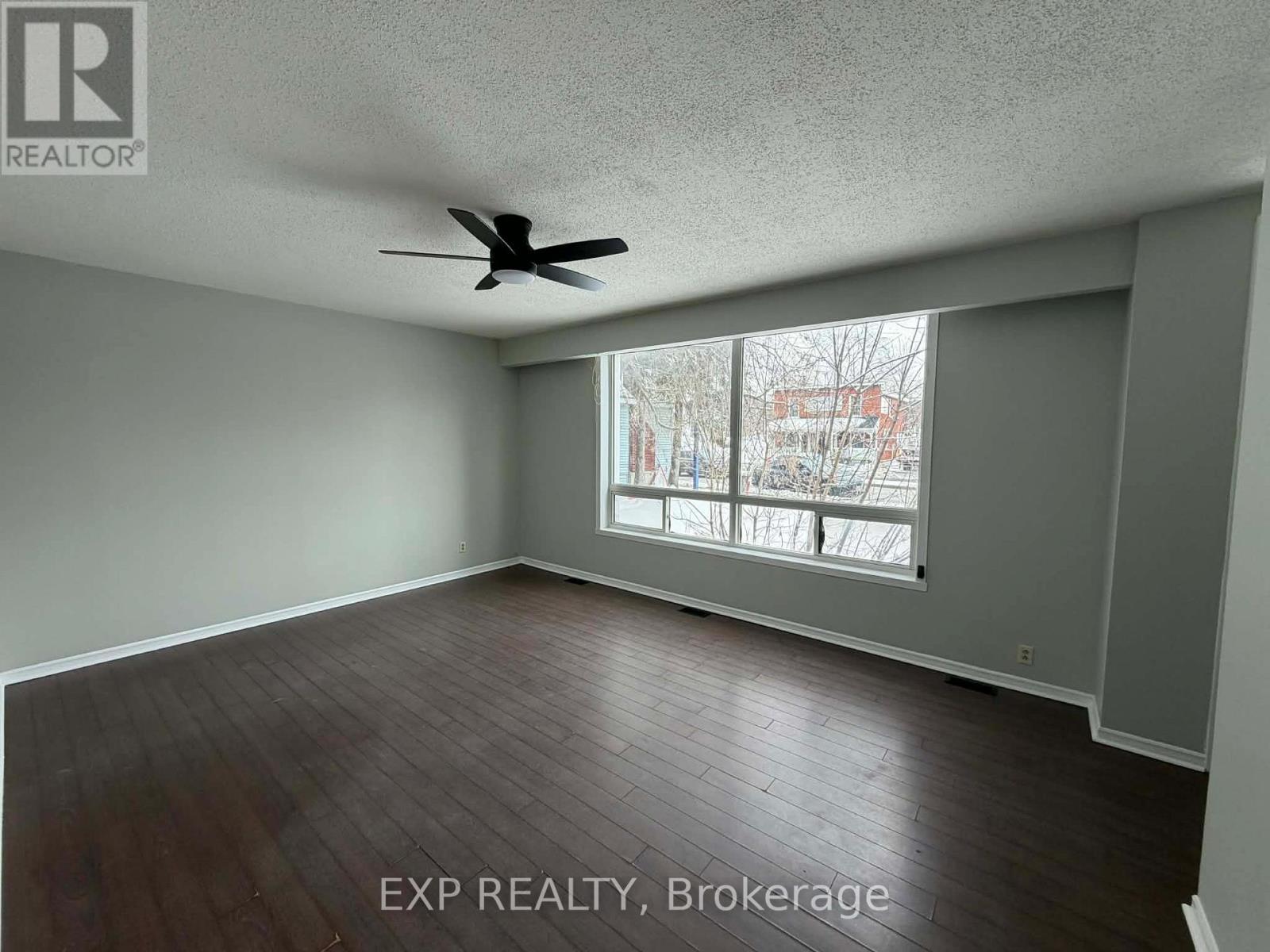 1504 STITTSVILLE MAIN STREET