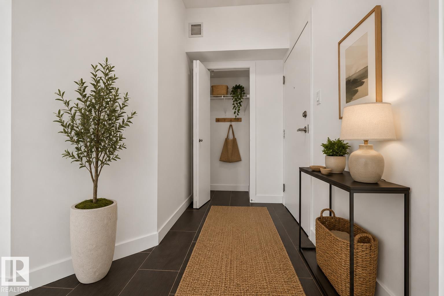 #413 10611 117 ST NW