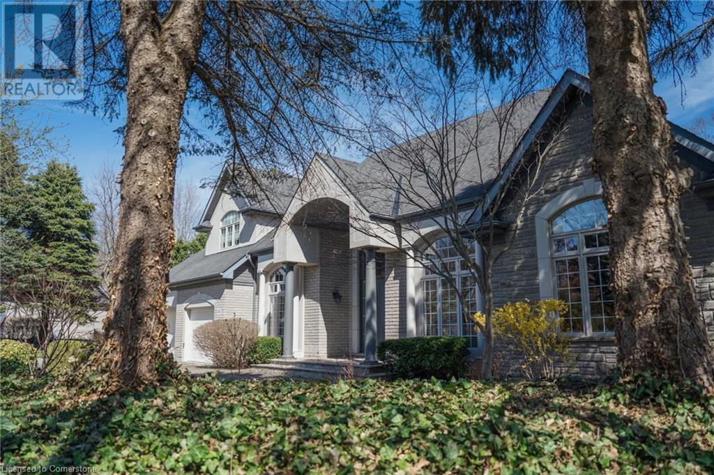 45 PARKSHORE Place