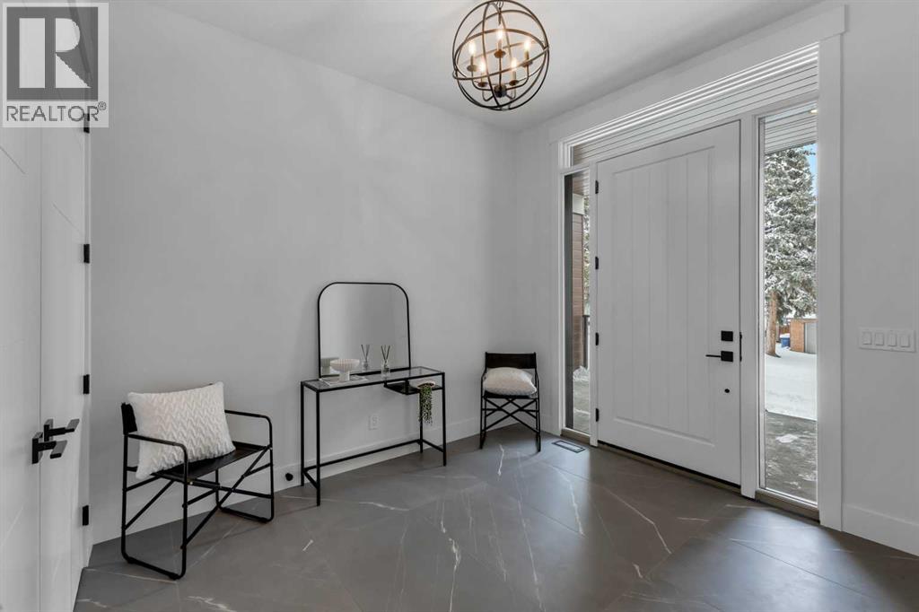 30 Roselawn Crescent NW