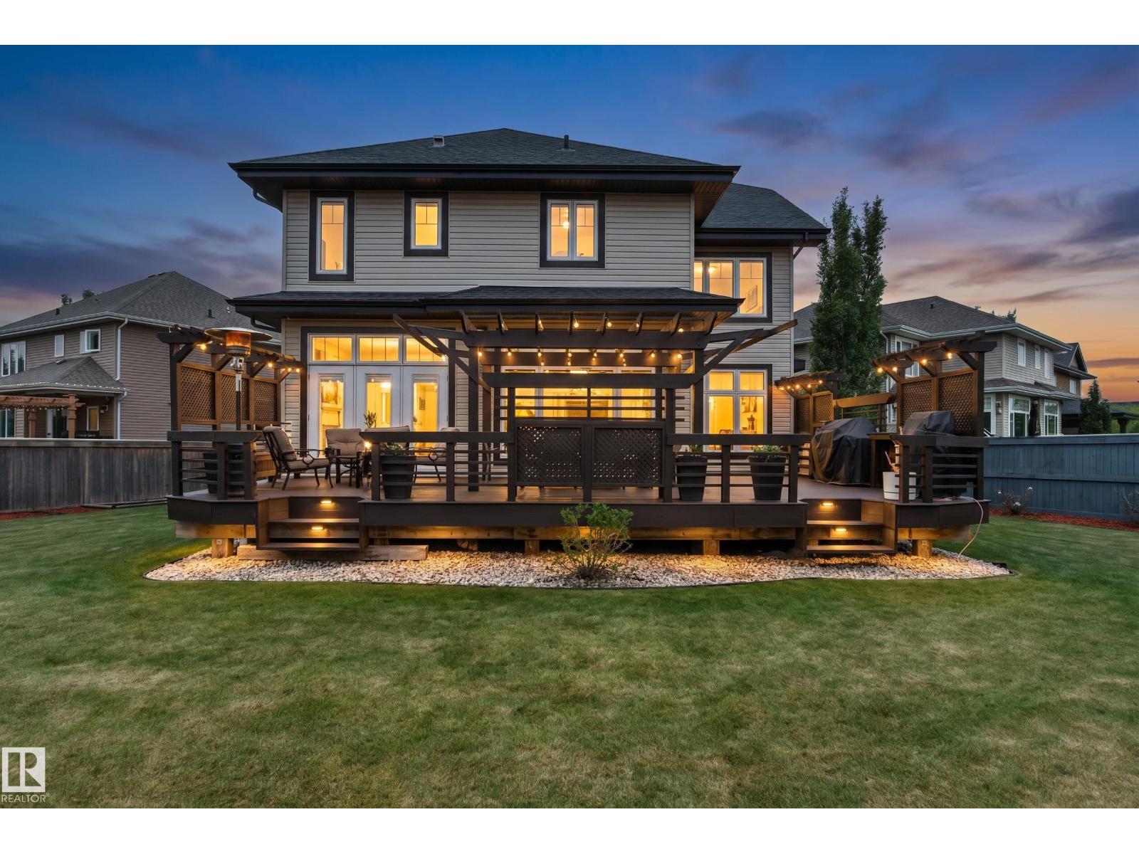 5709 MCLUHAN BA NW