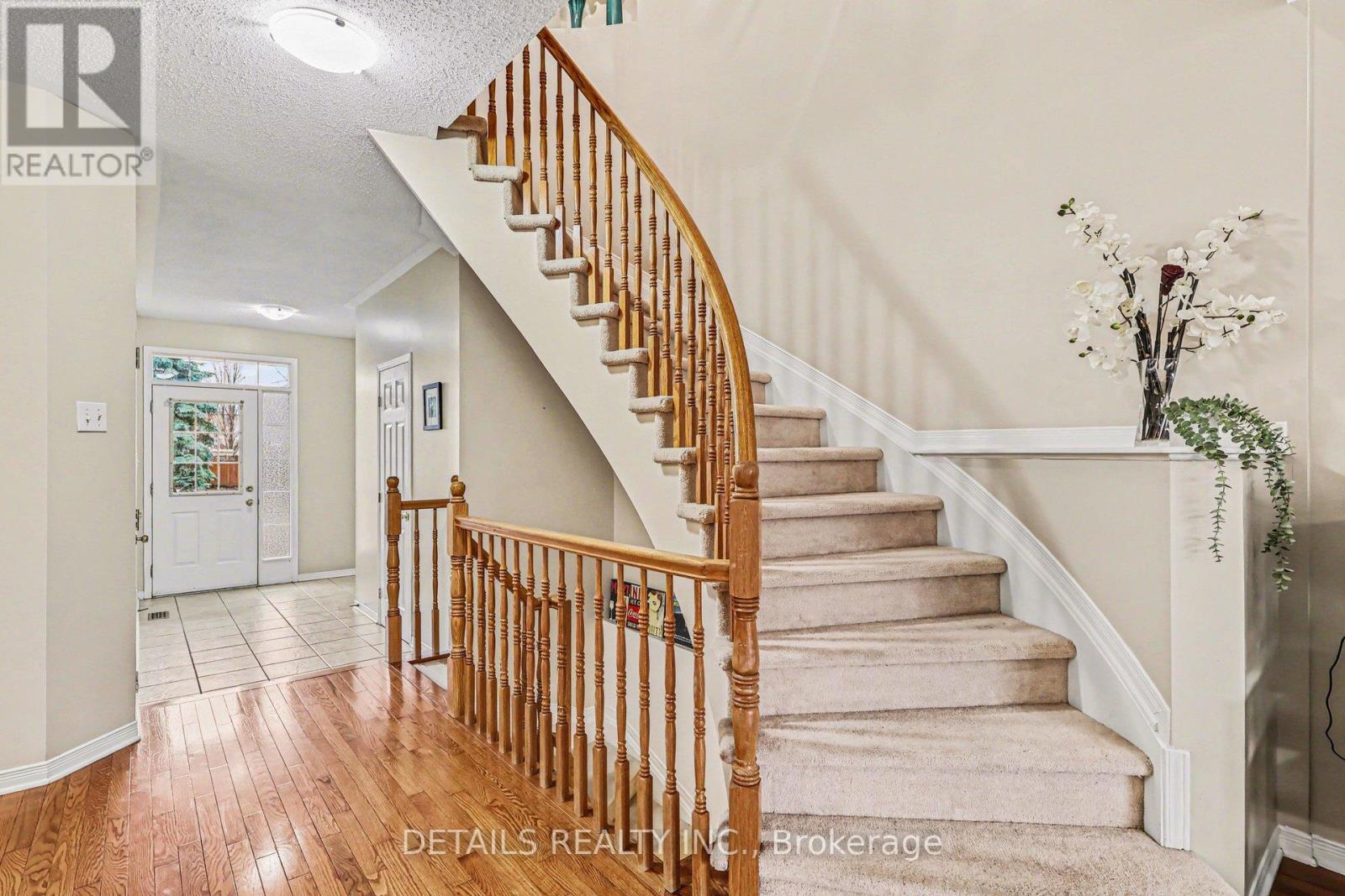 1109 BRASSEUR CRESCENT