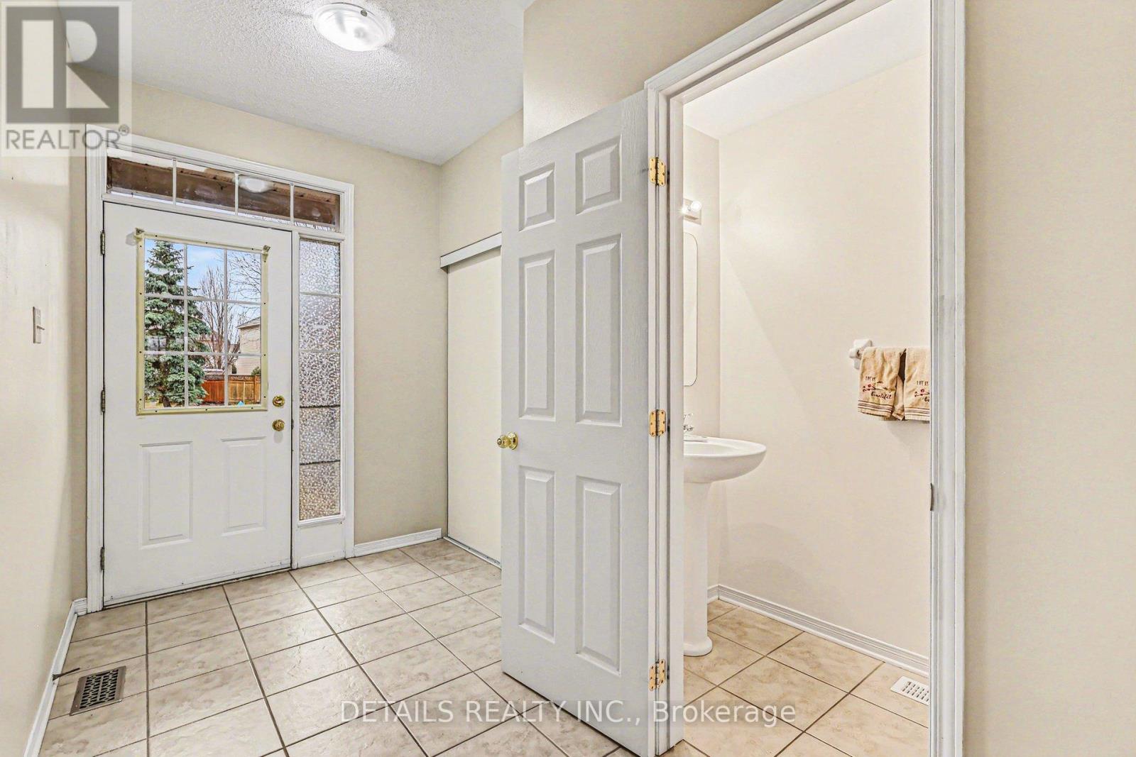 1109 BRASSEUR CRESCENT