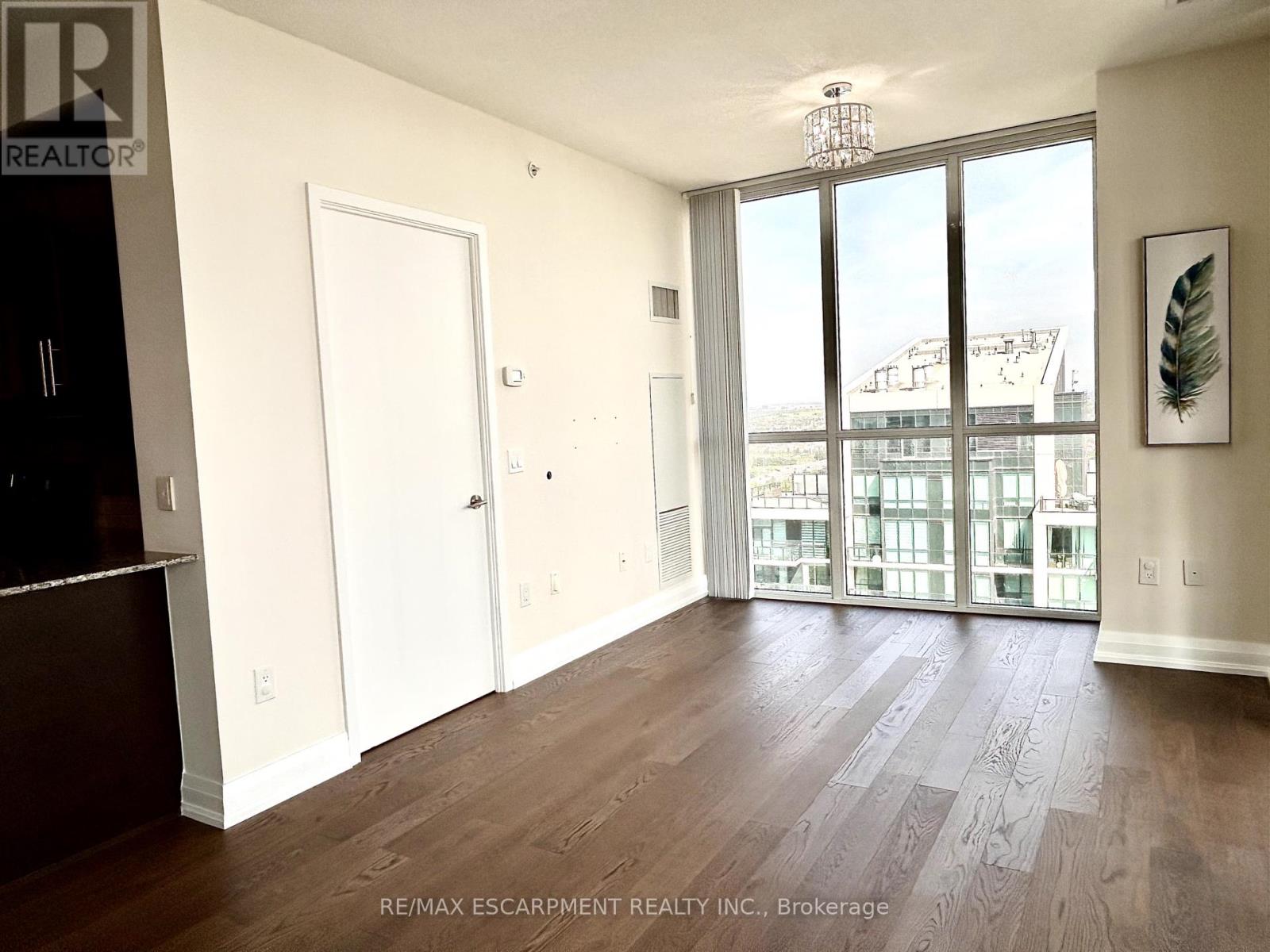 3109 - 3975 GRAND PARK DRIVE