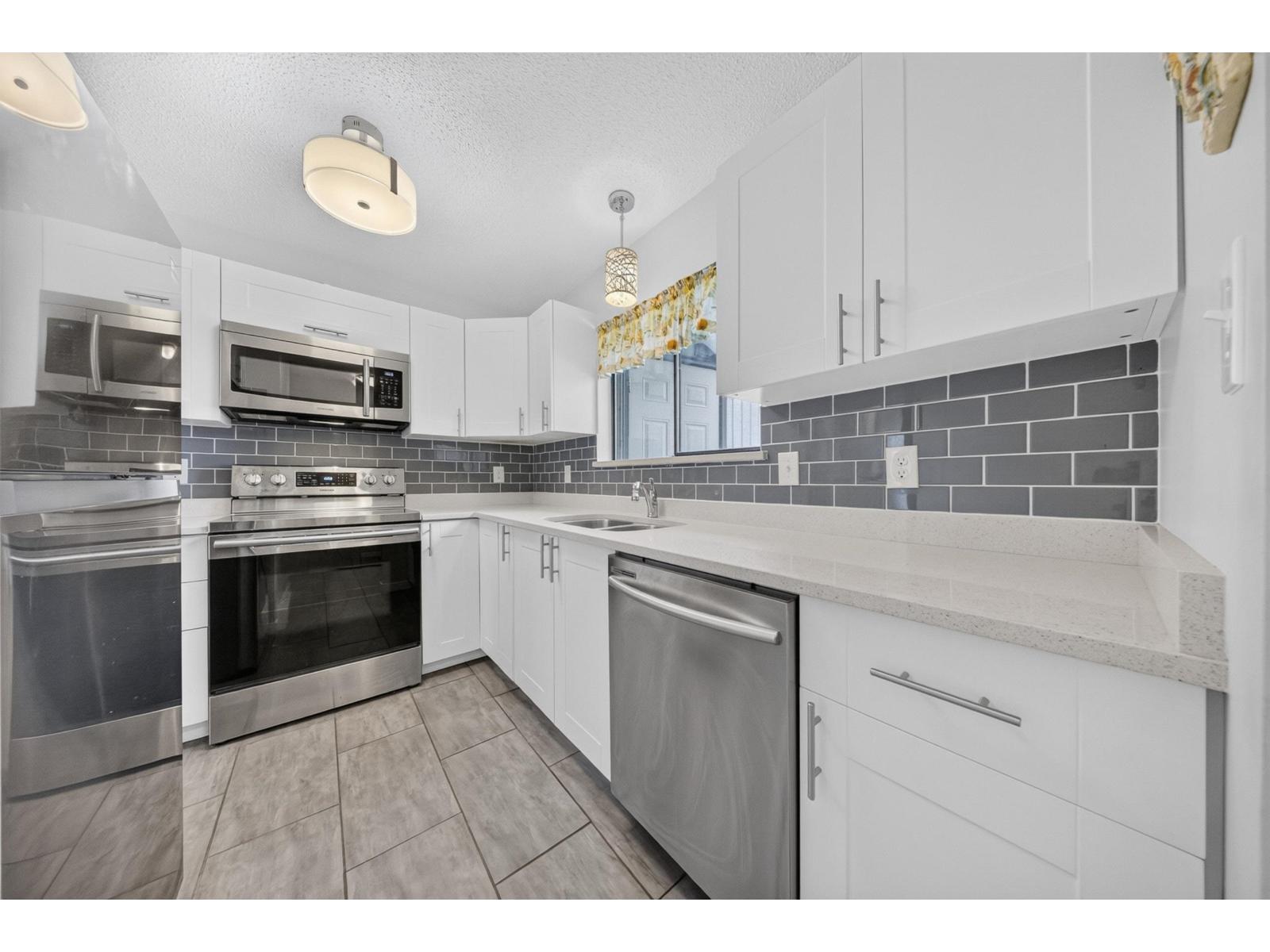 5 9280 CORBOULD STREET|Chilliwack Proper West