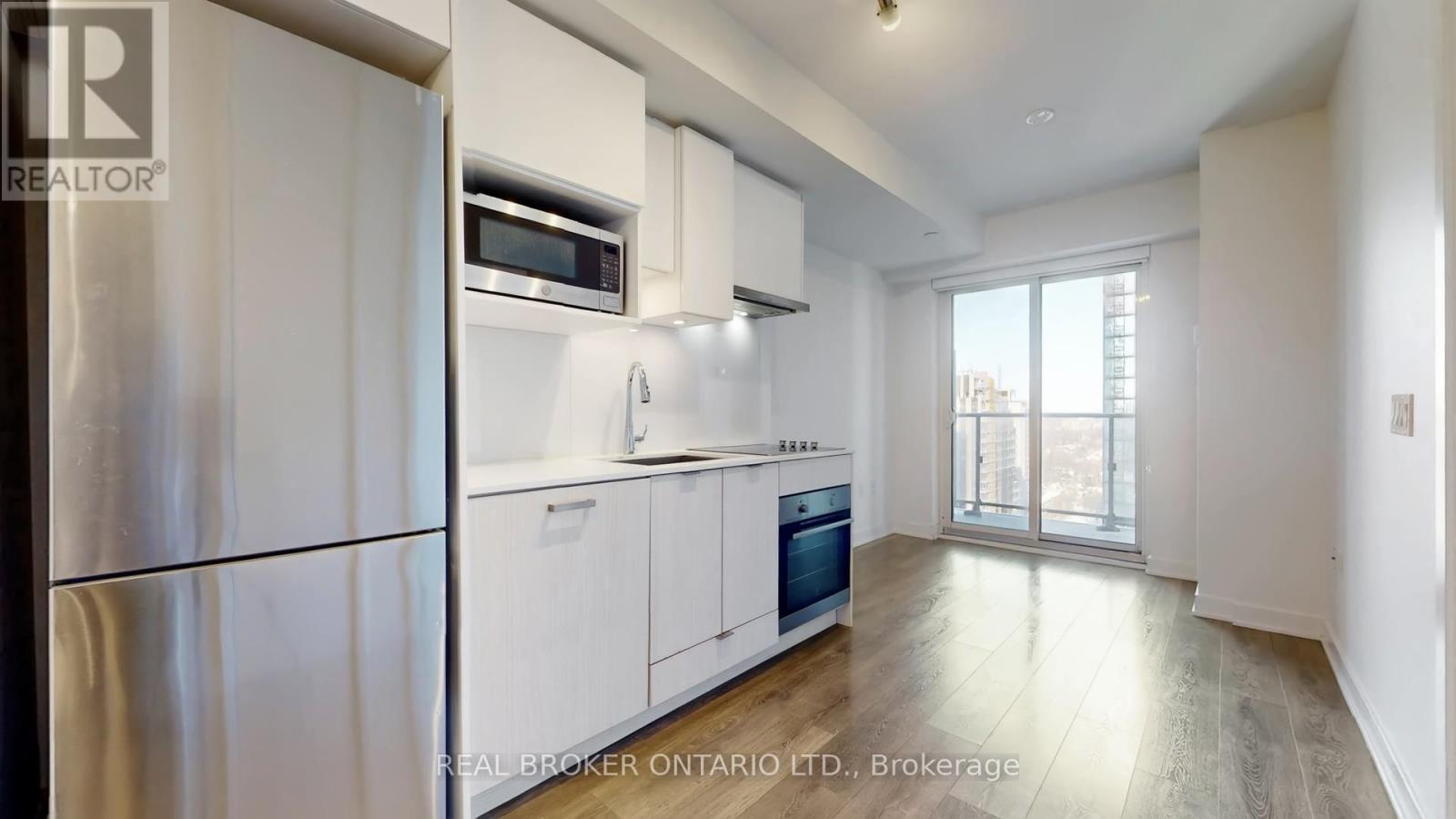 2013 - 195 REDPATH AVENUE