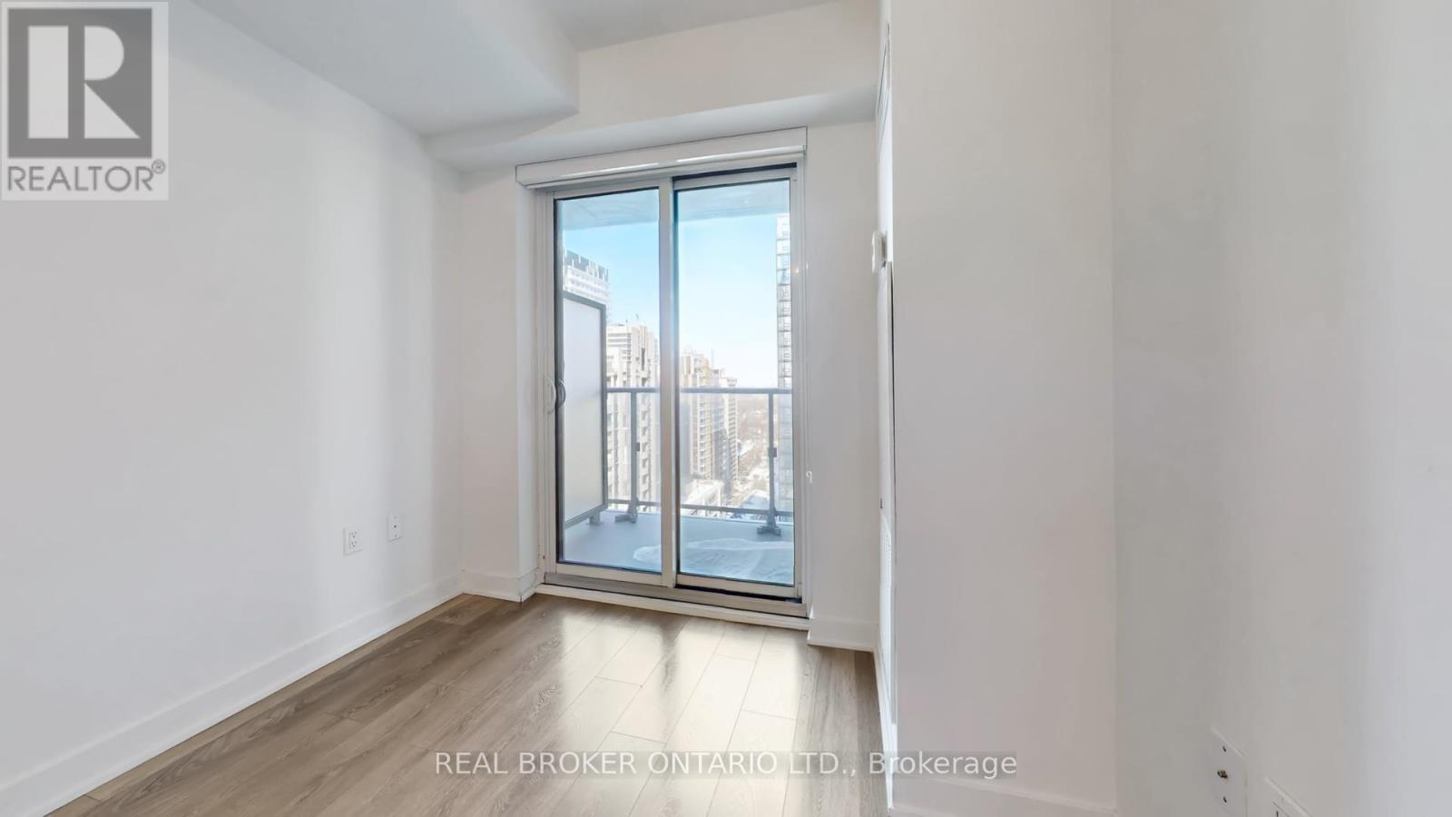 2013 - 195 REDPATH AVENUE