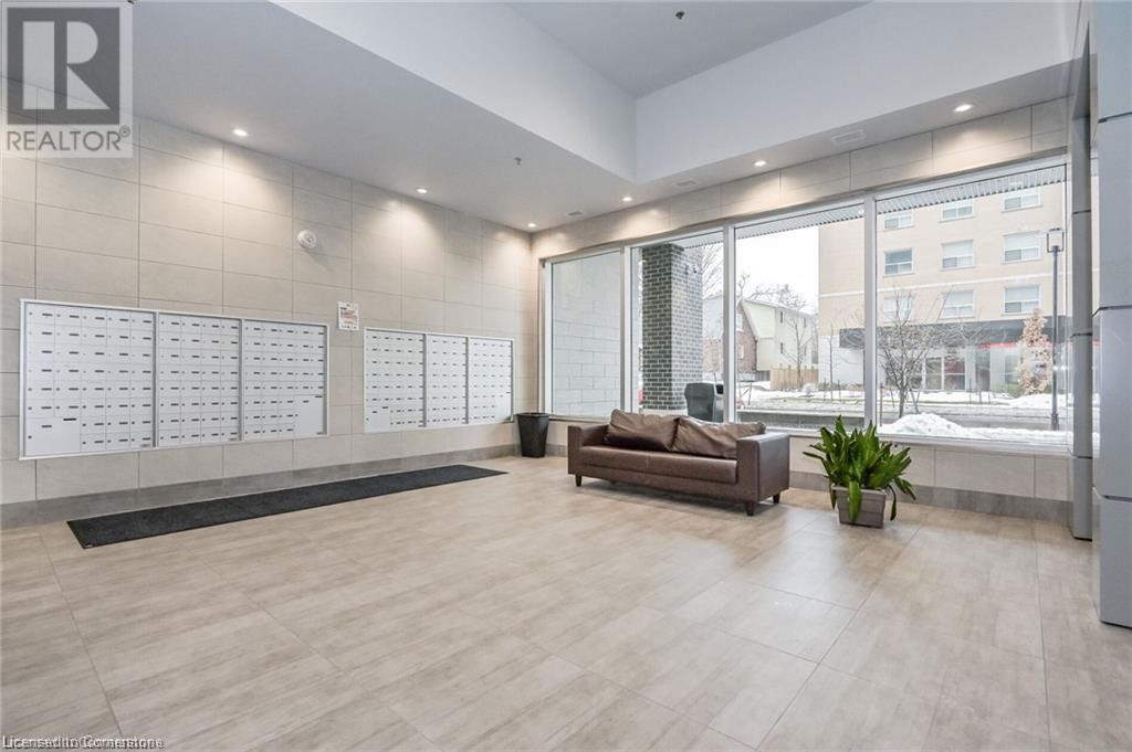 318 SPRUCE Street Unit# 1808