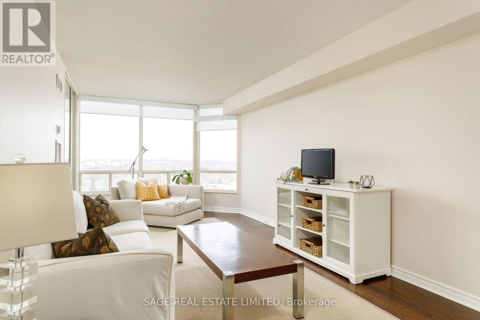 1705 - 1300 ISLINGTON AVENUE