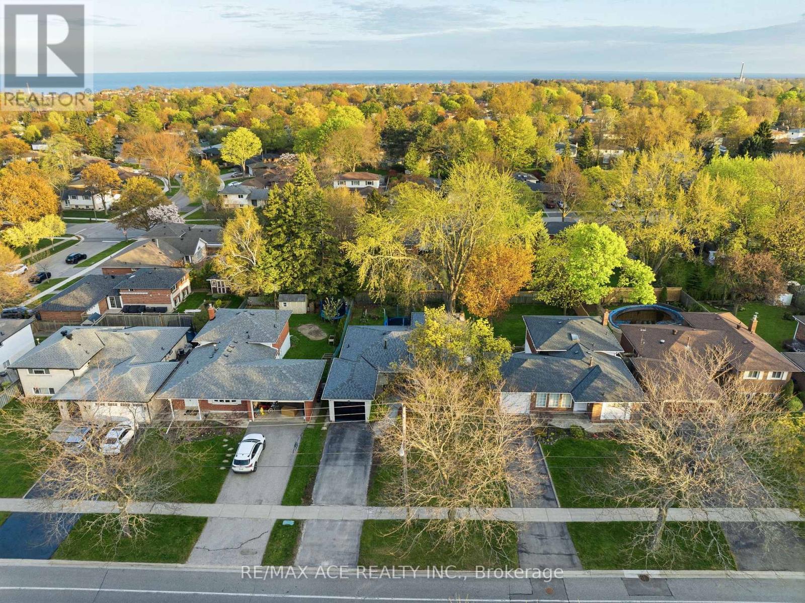 399 LAWSON ROAD