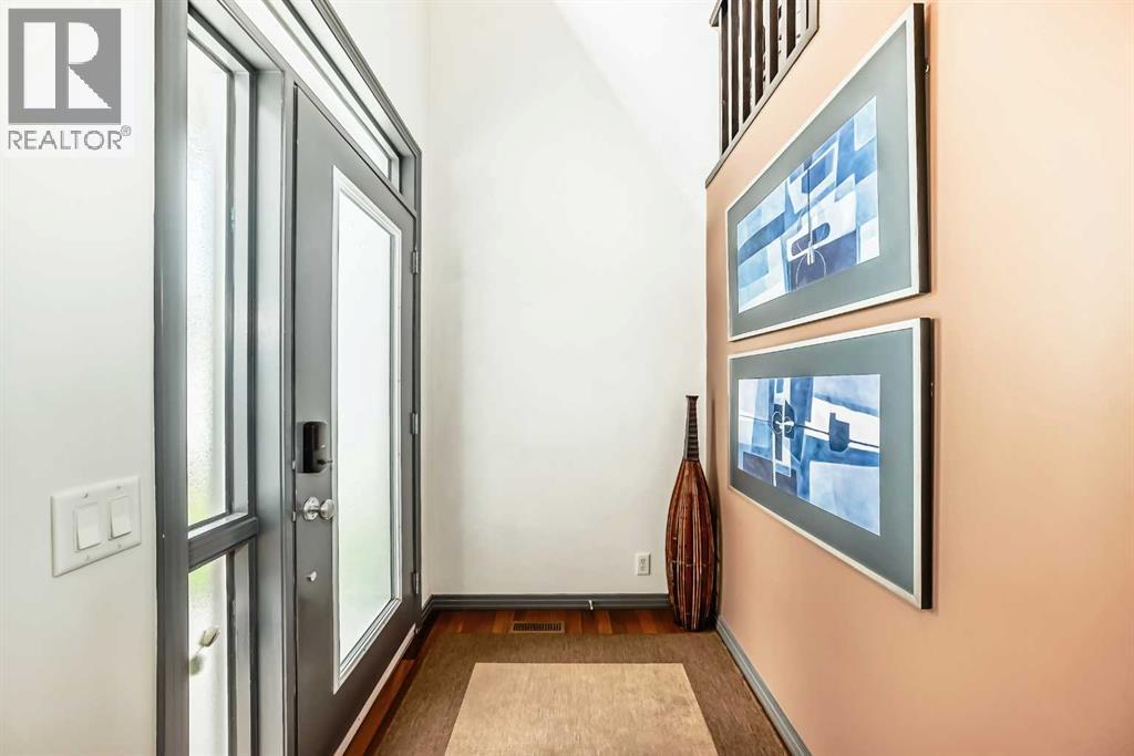 206 Tuscany Ravine Close NW