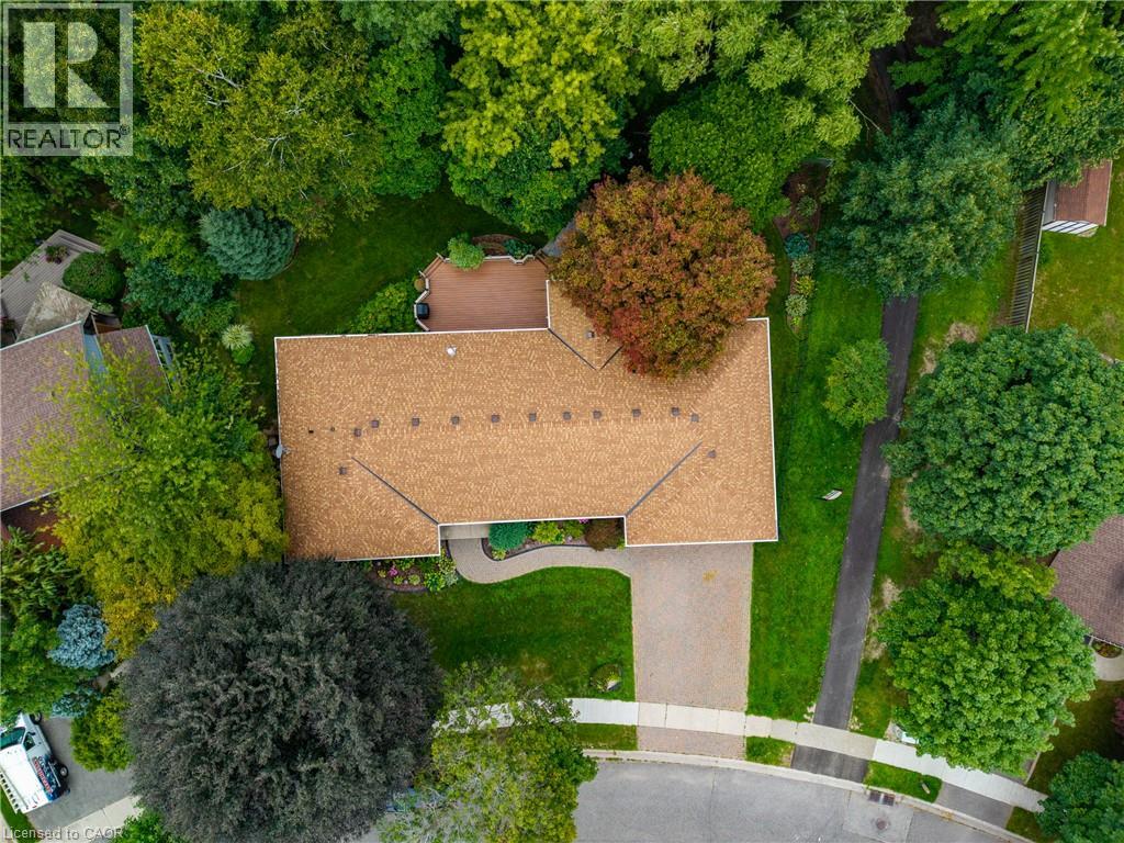 68 ROYAL OAK Drive