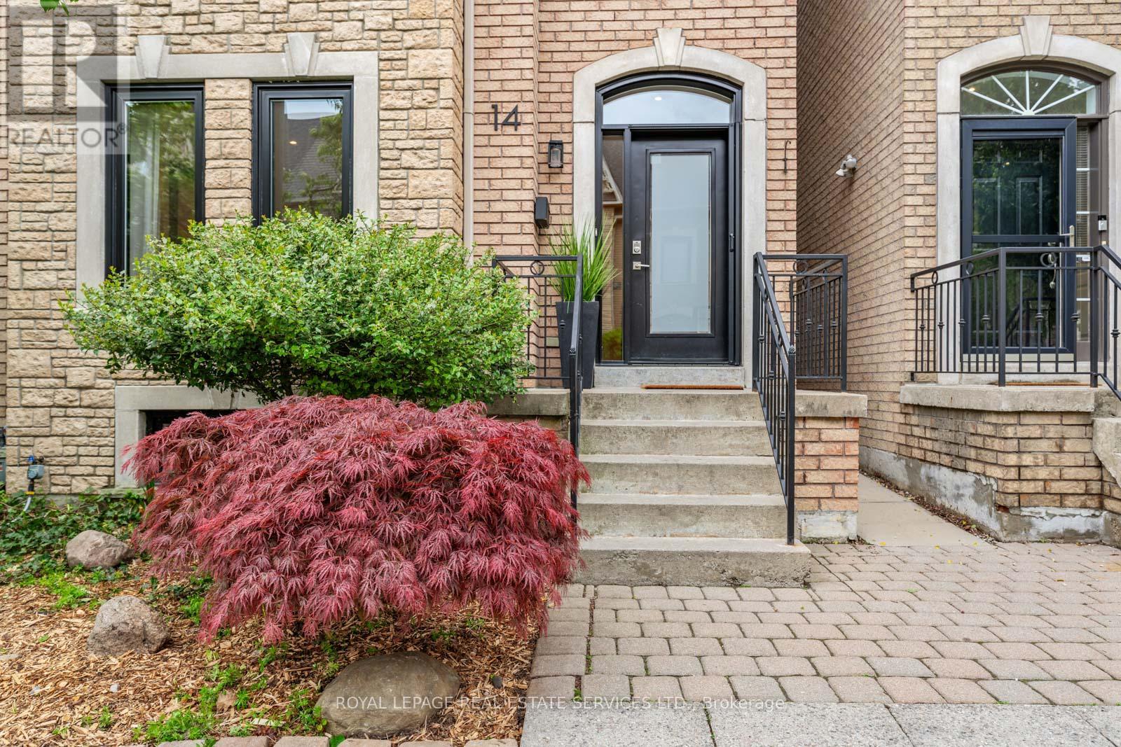 14 LUKOW TERRACE