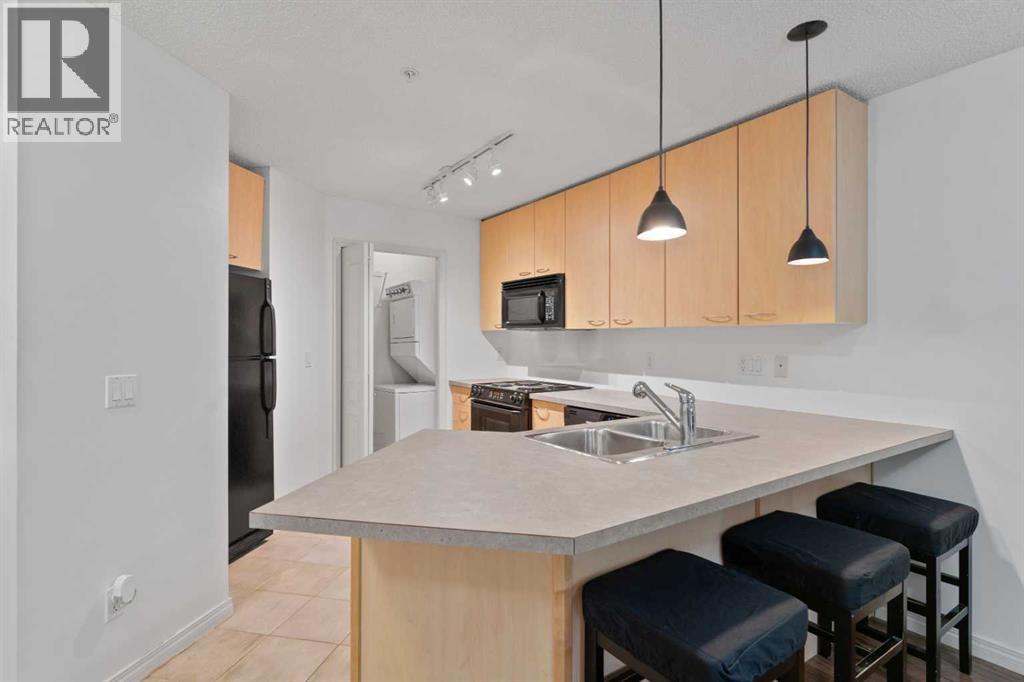 143, 22 Richard Place SW