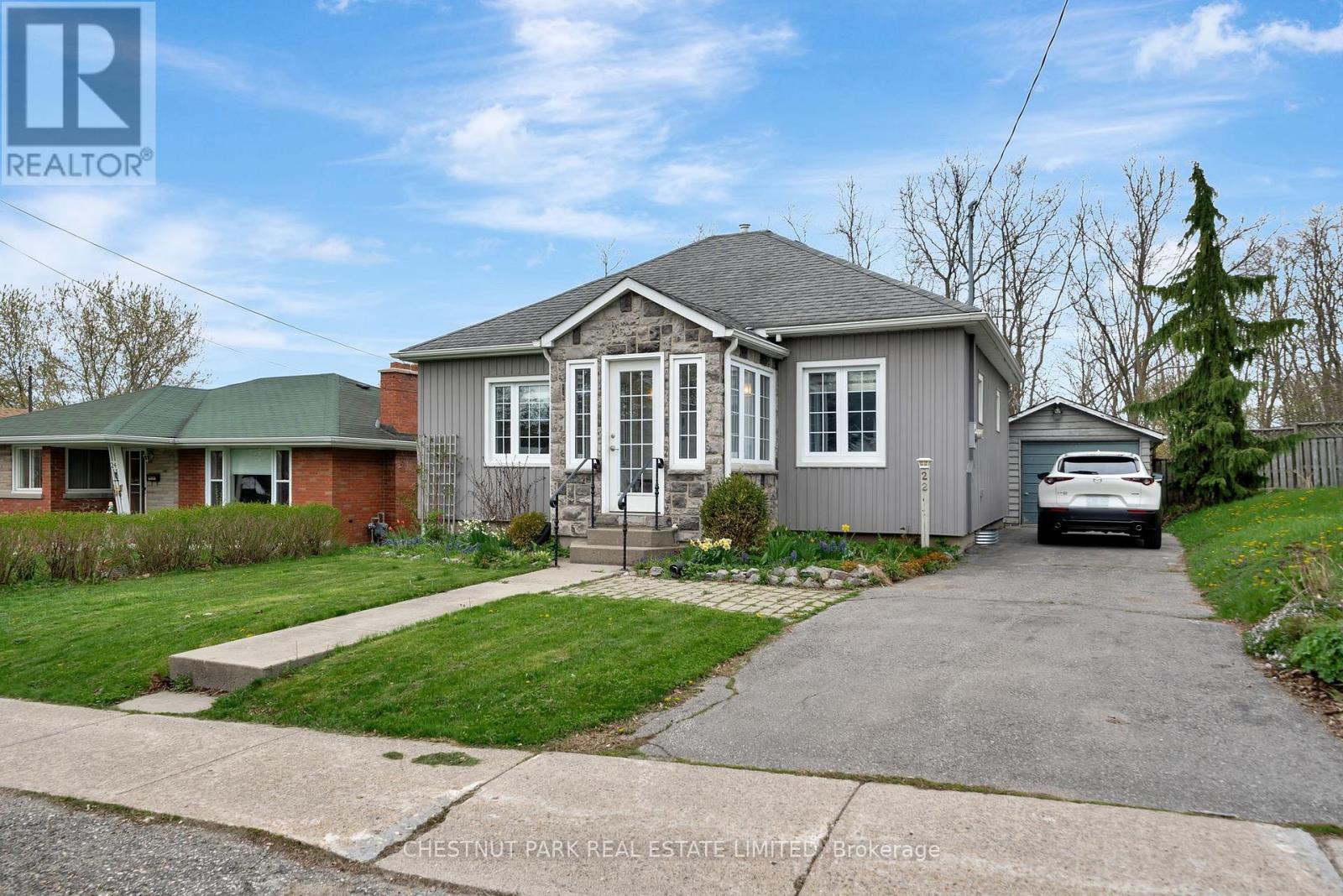 22 DIVISION STREET