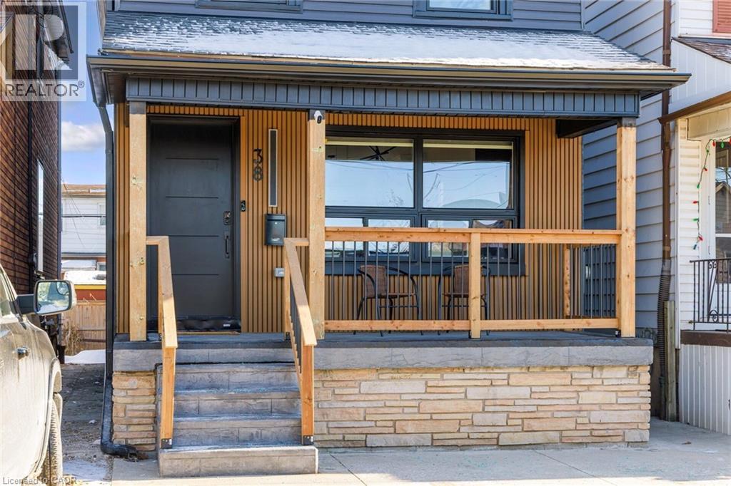 38 GLENDALE Avenue N