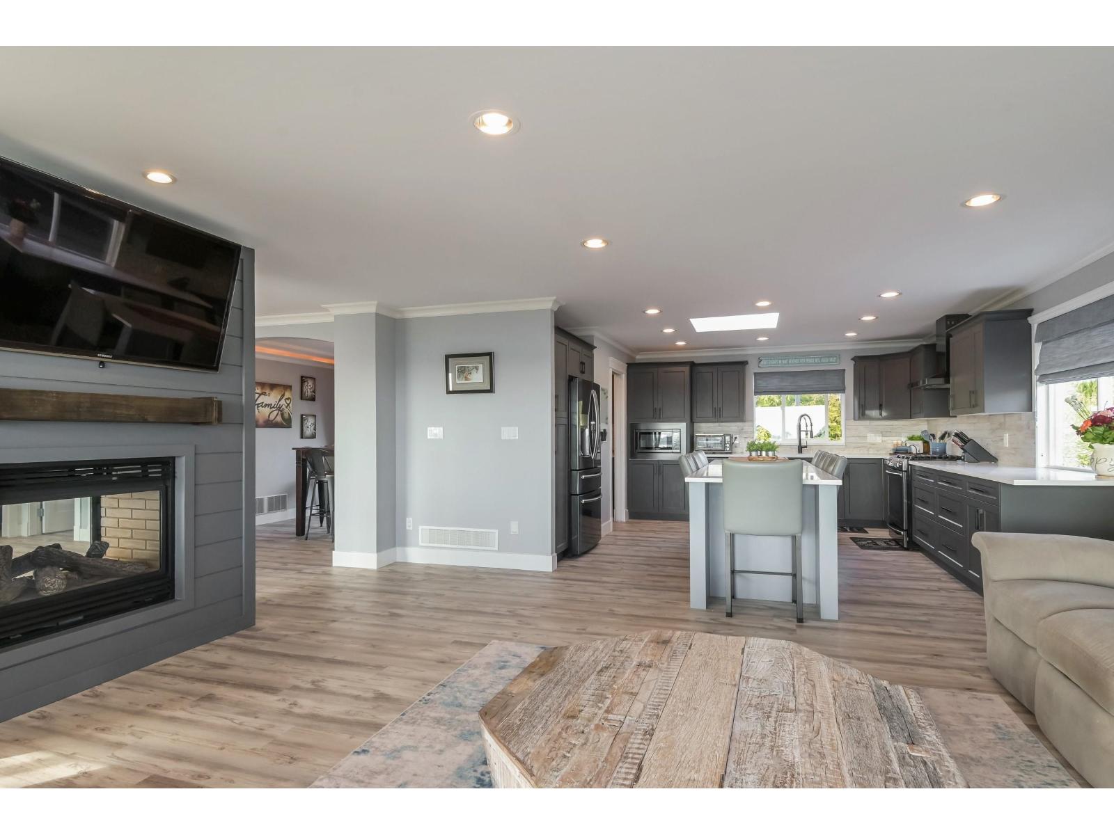 15587 SEMIAHMOO AVENUE