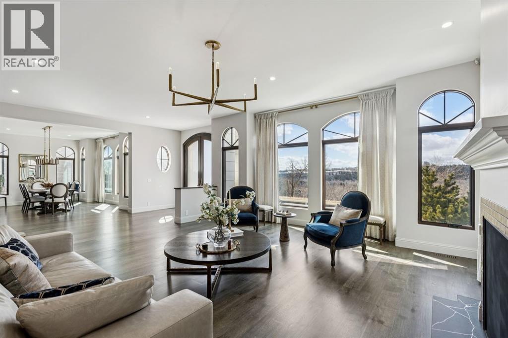 2908 Toronto Crescent NW