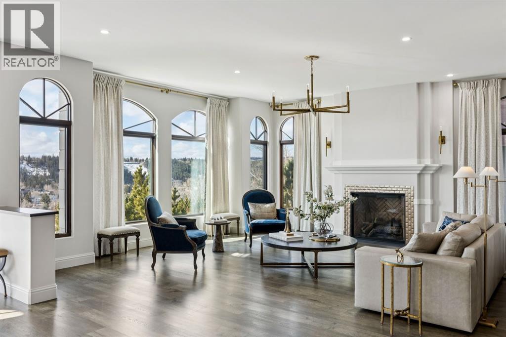 2908 Toronto Crescent NW