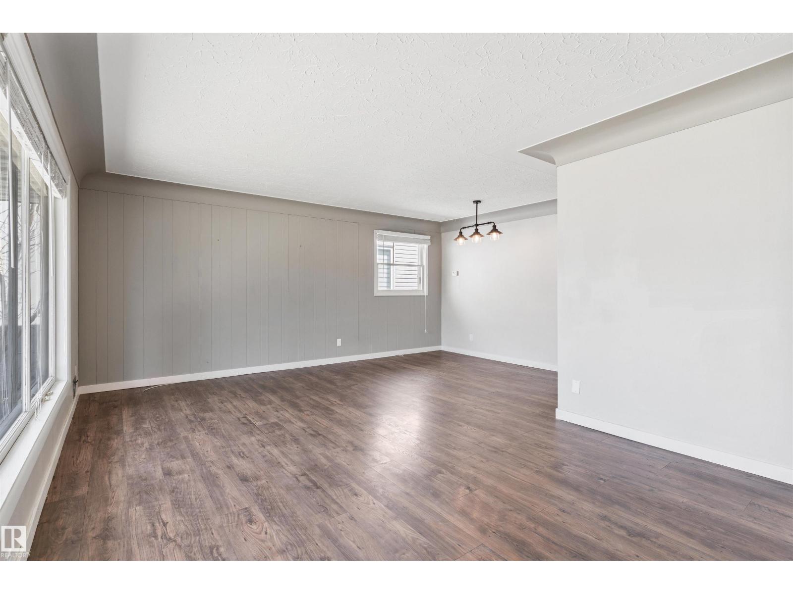 10707 129 ST NW