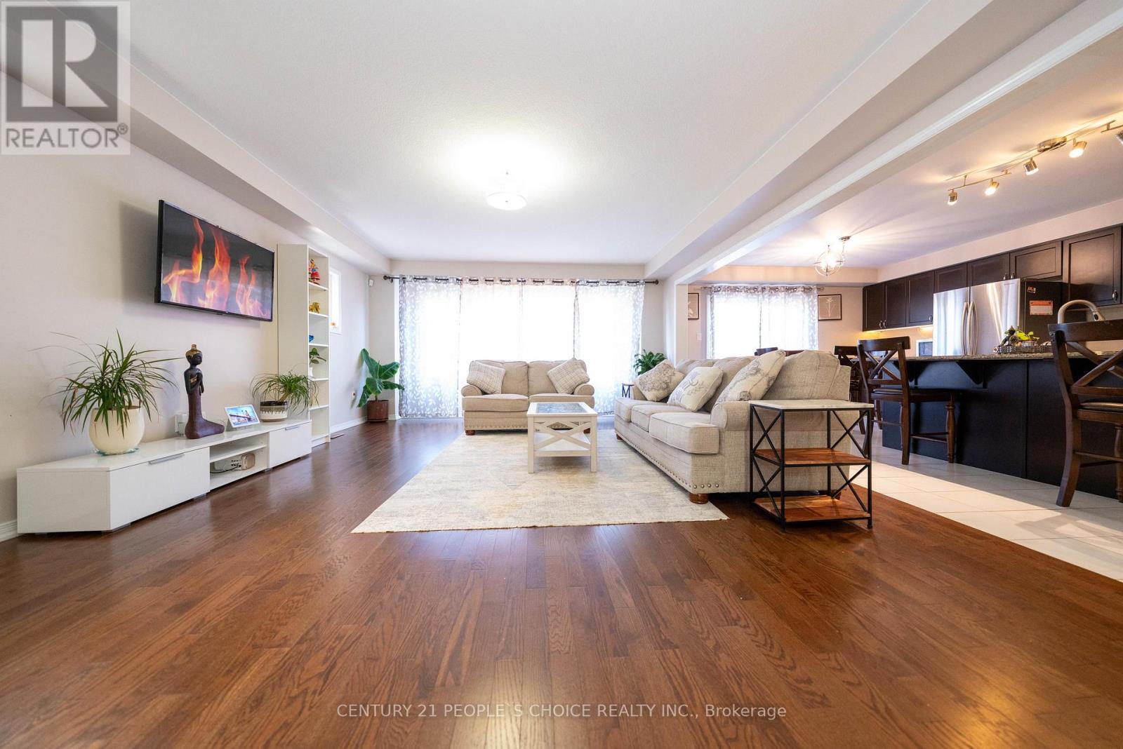 335 FALLING GREEN CRESCENT