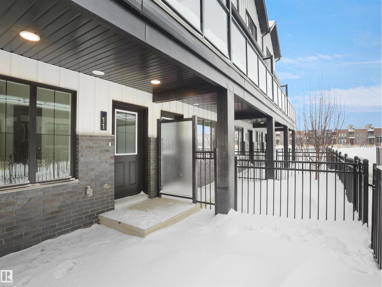 #11 29 AIRPORT RD NW