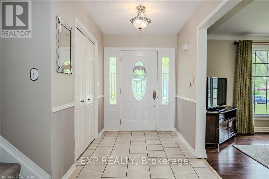 11 COACHMAN CRESCENT