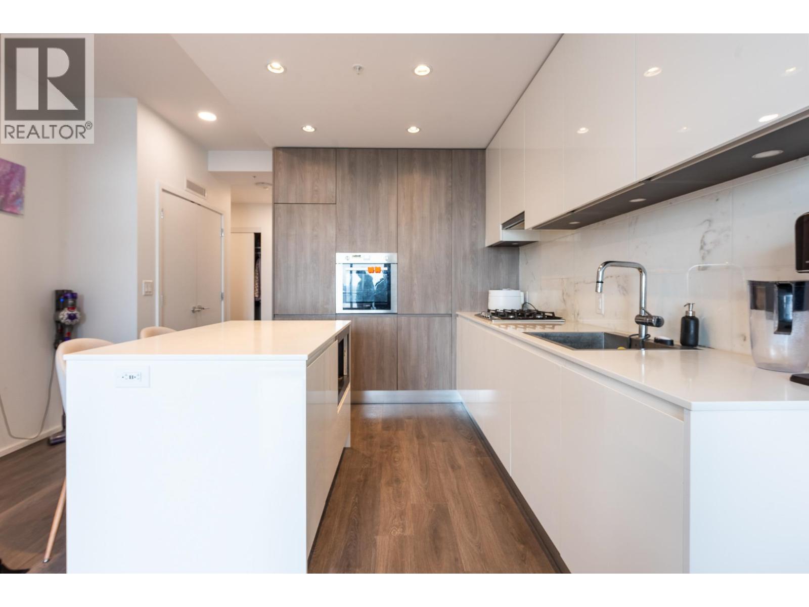 1801 4650 BRENTWOOD BOULEVARD