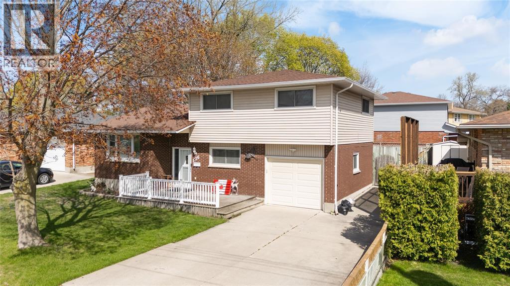 1126 Cathcart BOULEVARD