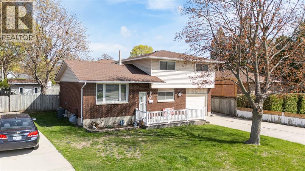 1126 Cathcart BOULEVARD