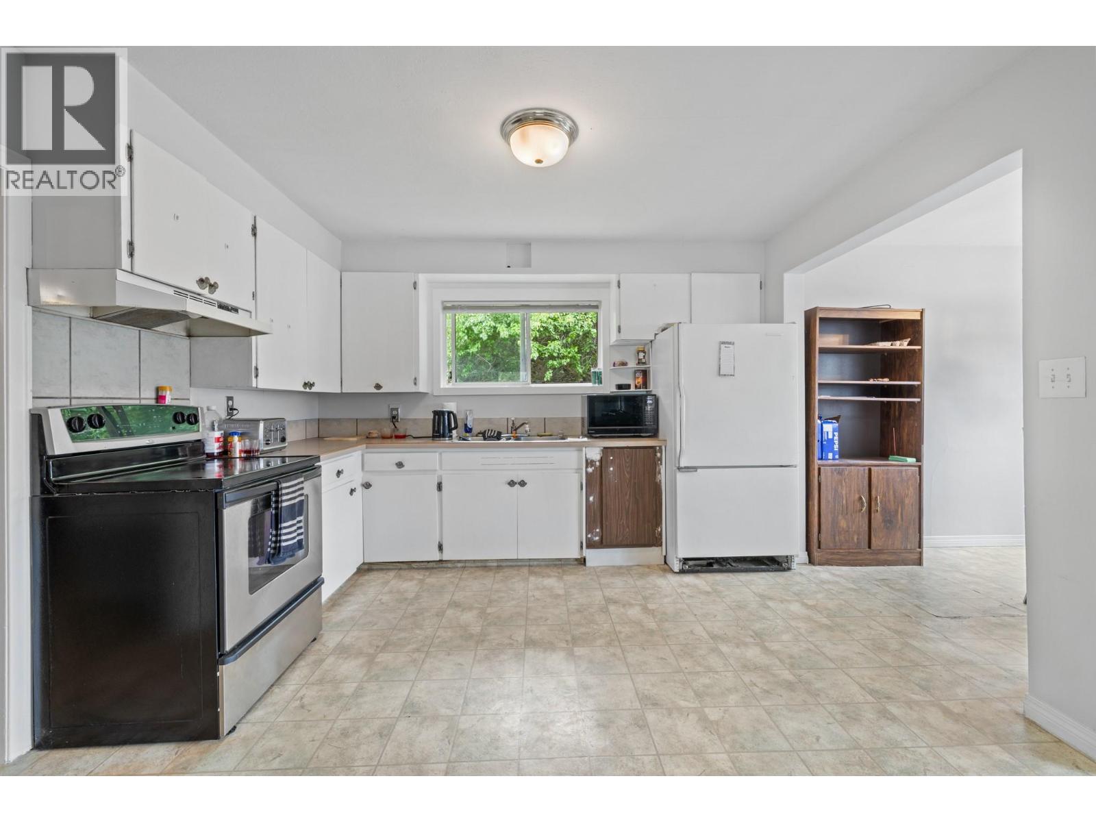 1125 High Road