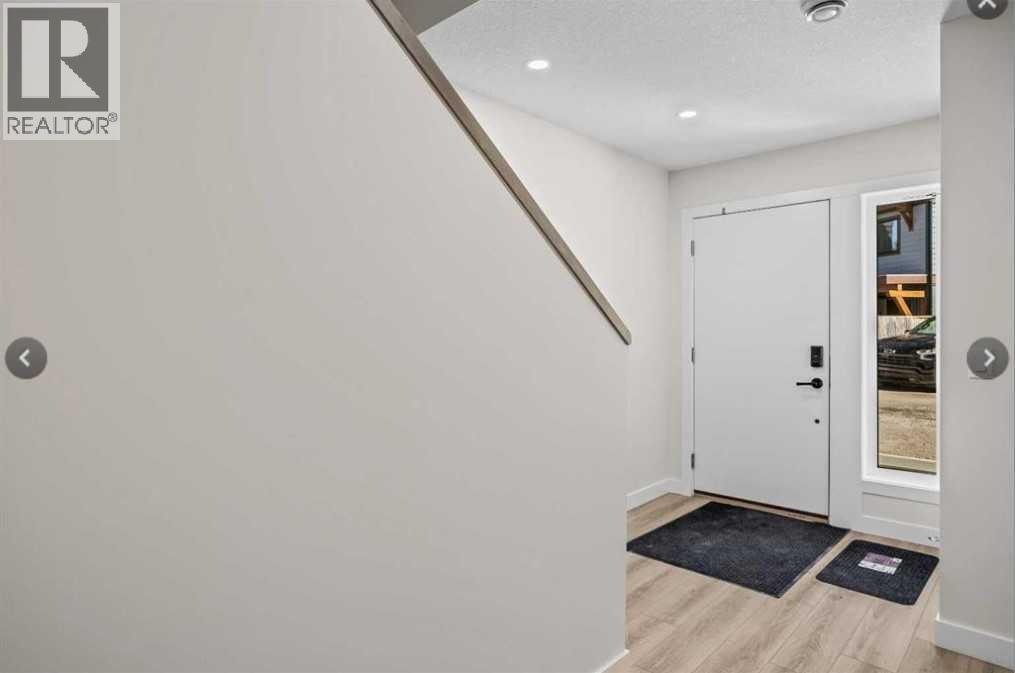 114, 1330 1st Avenue