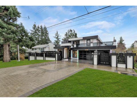 15460 SEMIAHMOO AVENUE White Rock BC V4B1T8