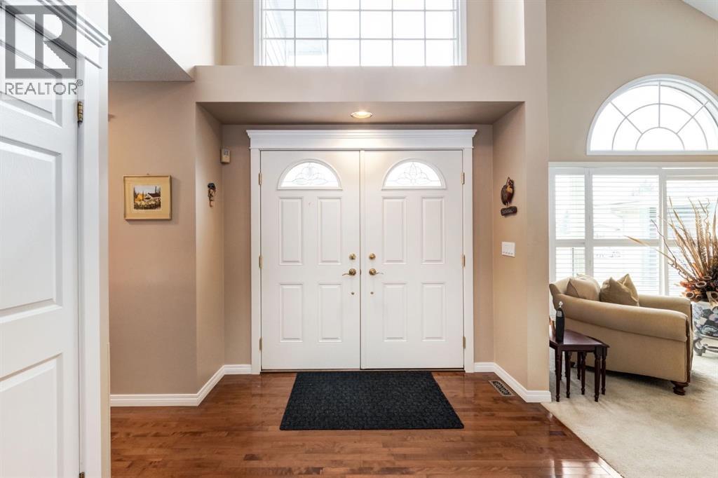 51 Woodacres Crescent SW