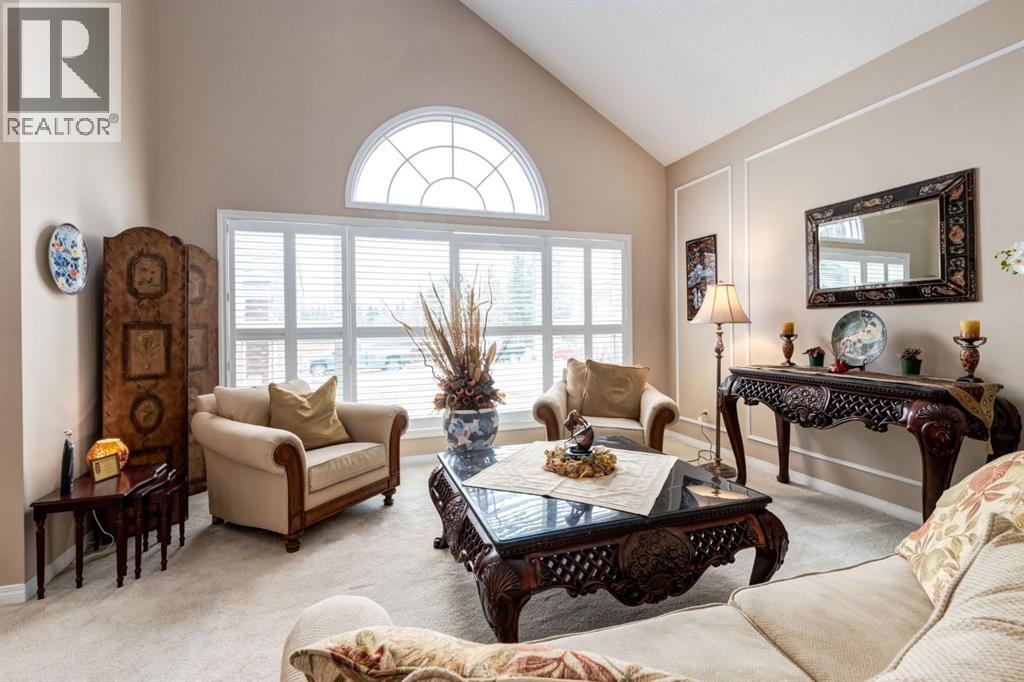 51 Woodacres Crescent SW