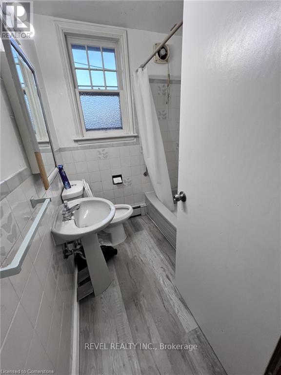 171 STONE CHURCH ROAD E