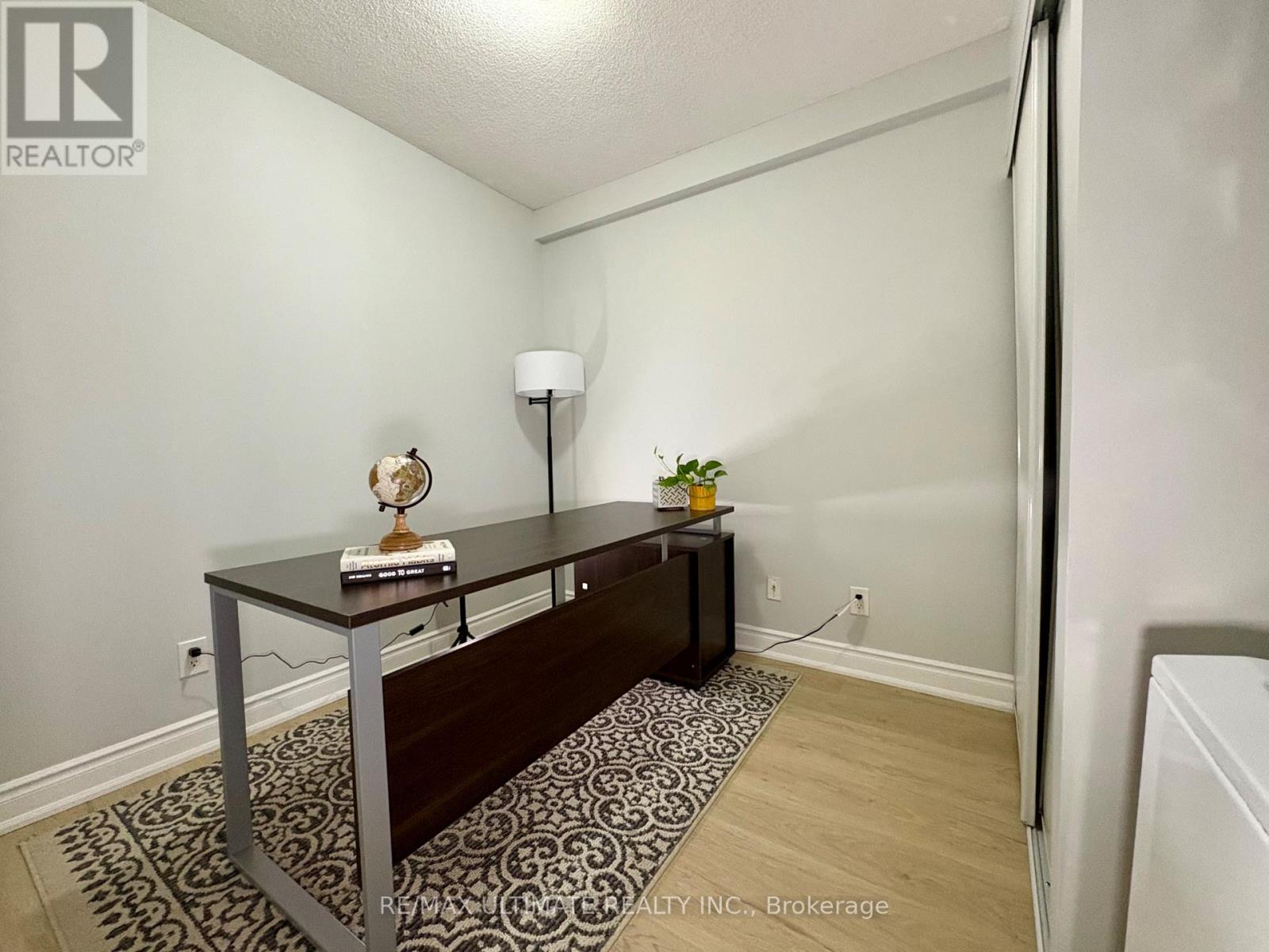 207 - 2464 WESTON ROAD